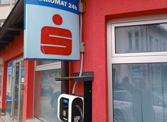 Punjač za električna vozila ,,Sparkasse bank” Tešanj